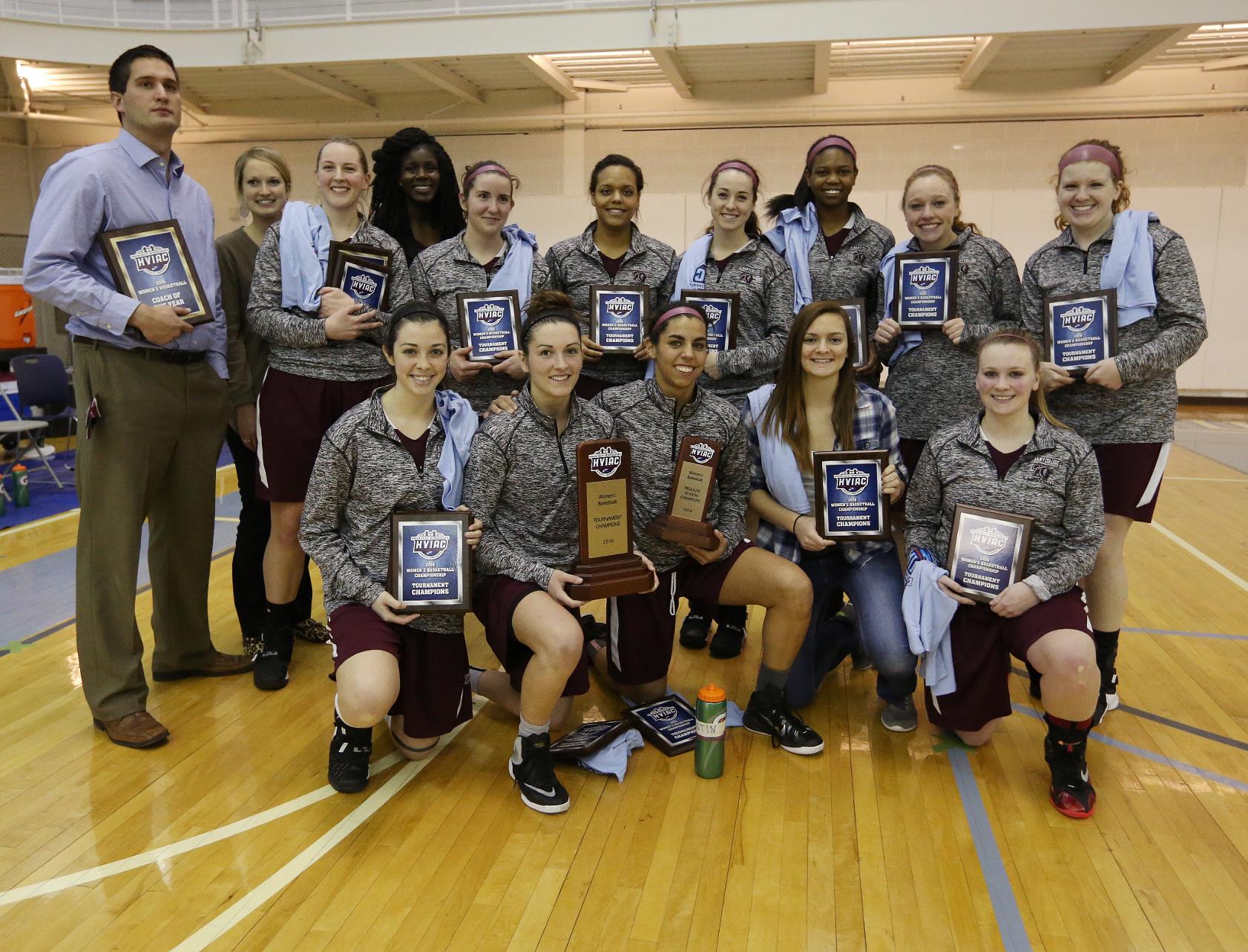 Albany Pharmacy Holds off CNR to Win Women's Basketball Championship